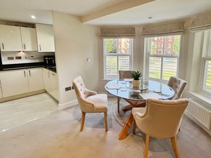 Dining area- click for photo gallery
